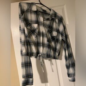 Rue 21 comfy button up size M